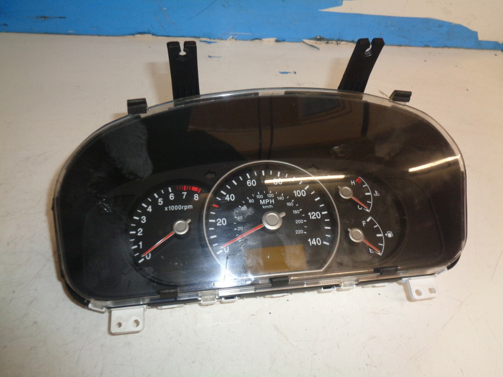 KIA CARENS 2009 2.0 SPEEDOMETER INSTRUMENT CLUSTER OEM 940011D221