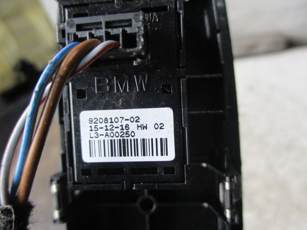 BMW F30 2017 PASSENGER SIDE FRONT WINDOW CONTROL SWITCH 920810702