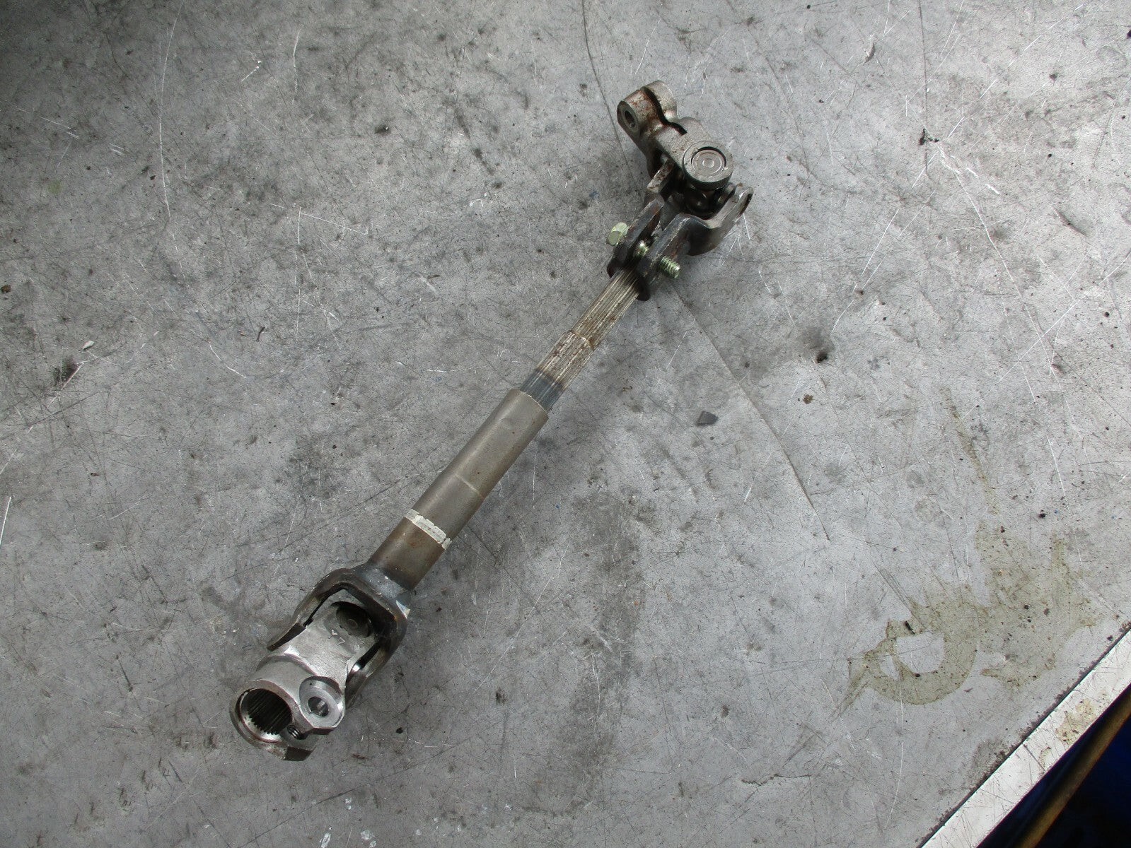 PEUGEOT 107 MK1 1.0 UNIVERSAL LOWER STEERING COLUMN JOINT