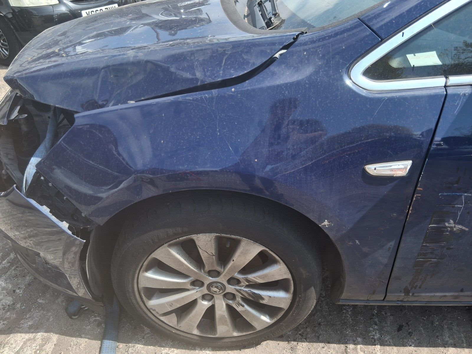 2013 VAUXHALL ASTRA J ESTATE NSF PASSENGER SIDE FRONT LEFT WING PANEL BLUE