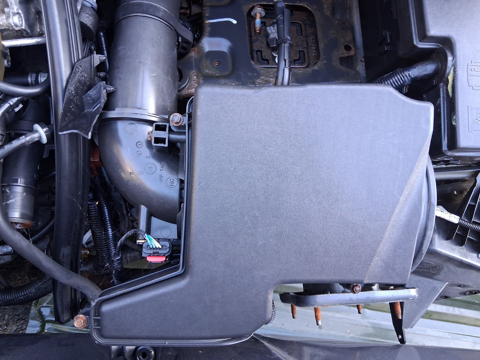 2009 FORD KUGA MK1 2.0 DIESEL AIL FILTER BOX HOUSING BOX