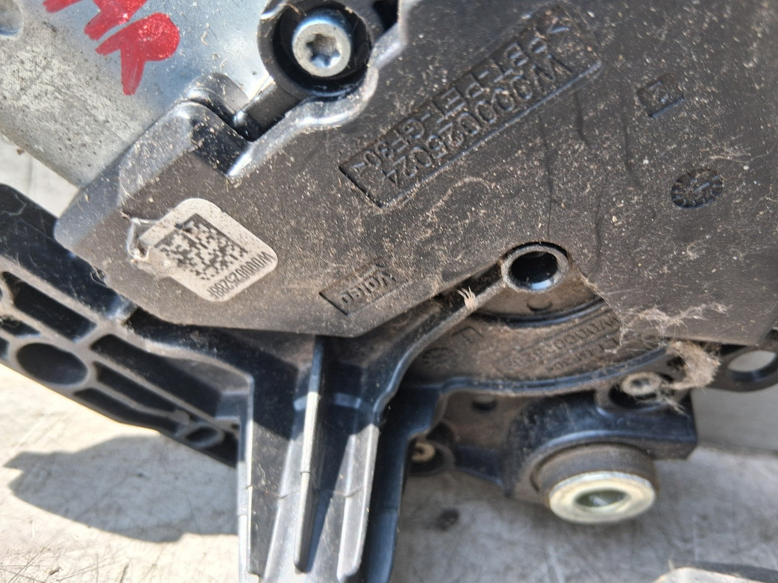 MERCEDES BENZ CLA 2014 BOOTLID TAILGATE REAR WIPER MOTOR A1569060000