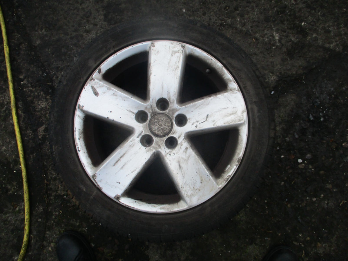 VW VOLKSWAGEN PASSAT 2006 B6 SALOON ALLOY WHEEL WITH 17 INCH TYRE