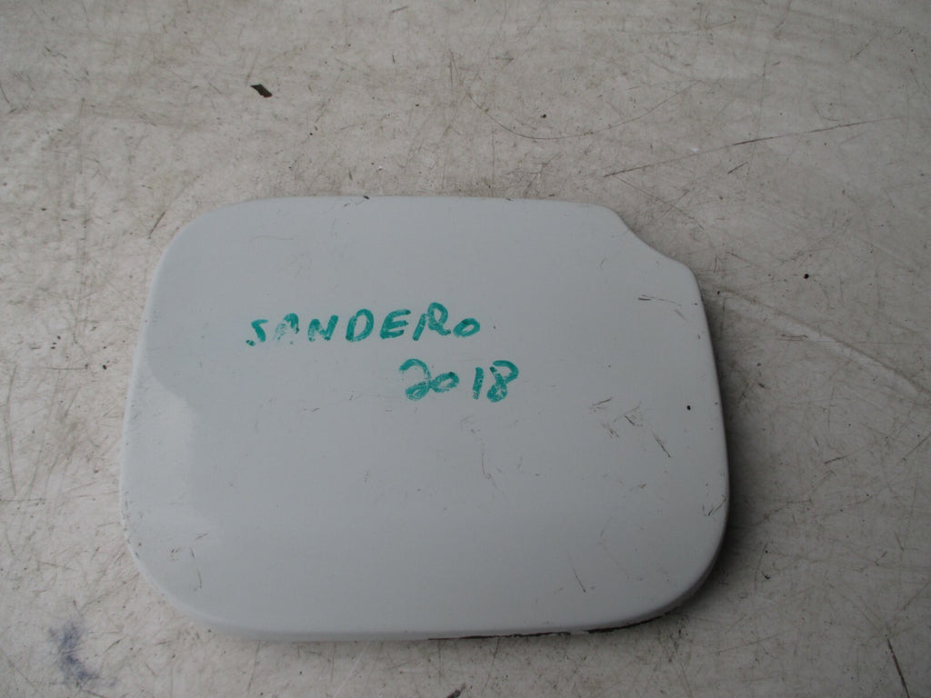 DACIA SANDERO 2018 FUEL PETROL DIESEL FLAP DOOR COVER WHITE