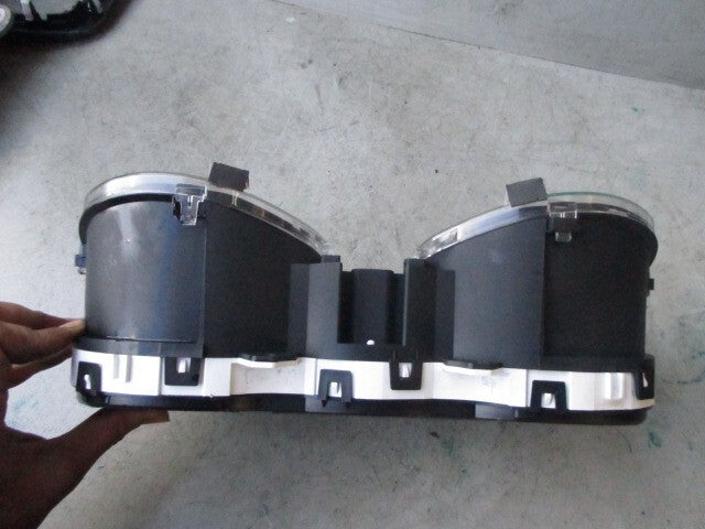 2018 HYUNDAI IX20 MK1 SPEEDO INSTRUMENT CLUSTER 940511K130