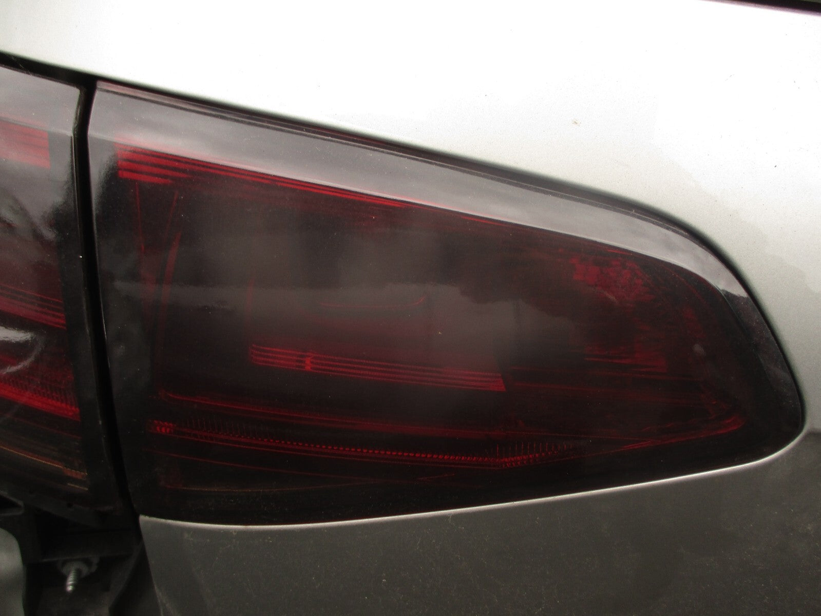 2014 VOLKSWAGEN GOLF MK7 NSR PASSENGER SIDE REAR LEFT INNER TAIL LIGHT LAMP