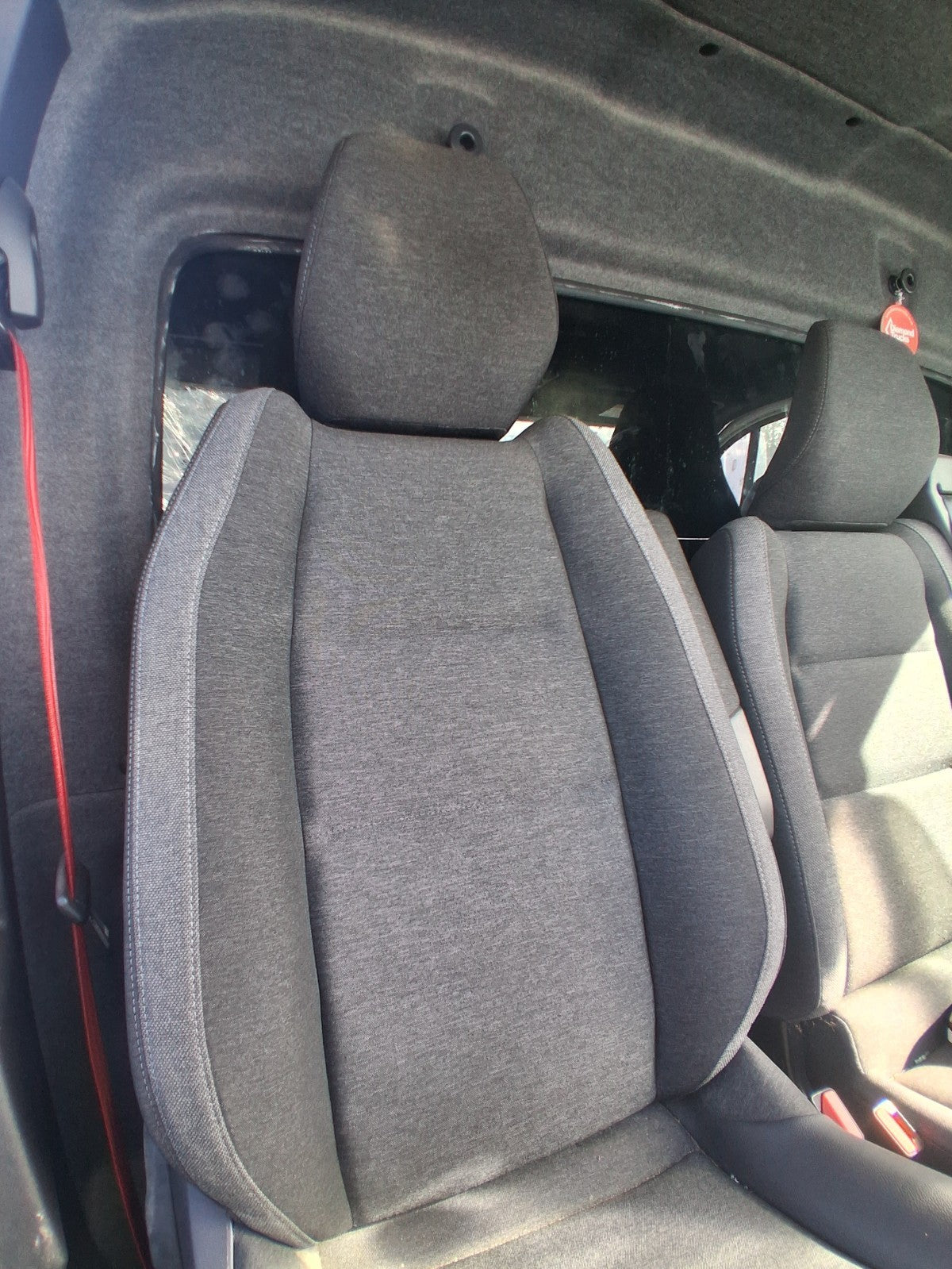 2025 RENAULT MASTER MK4 OSF DRIVER SIDE FRONT COMPLETE SEAT ARMREST FABRIC