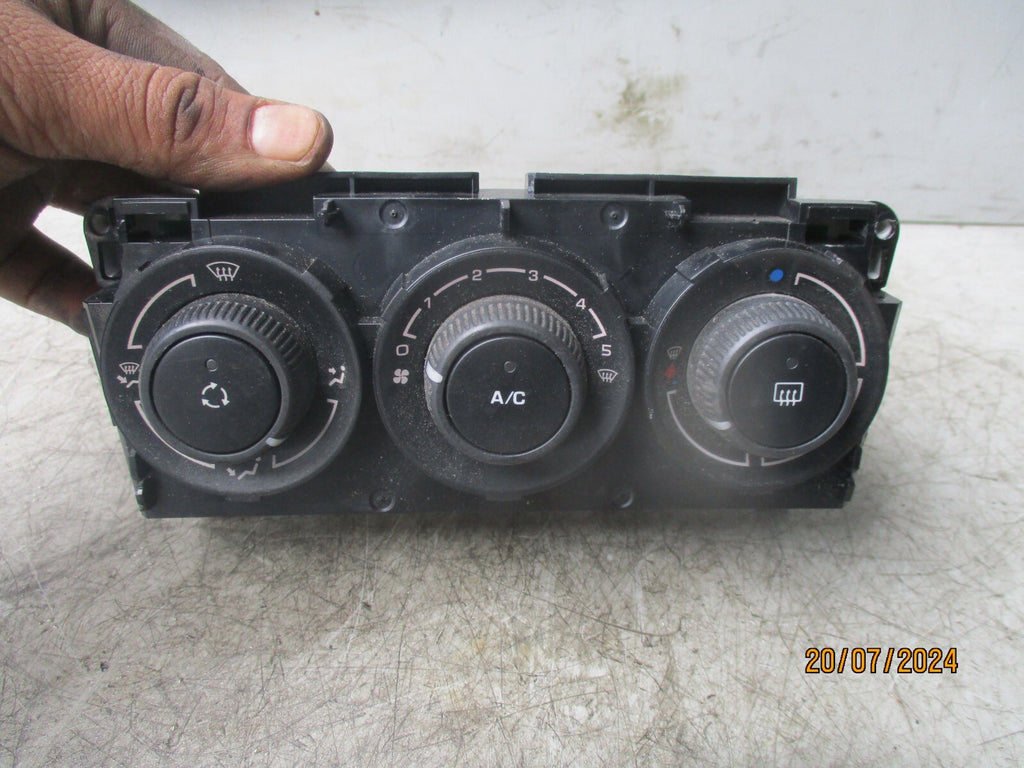 PEUGEOT 308 MK1 2009 HEATER AC CLIMATE CONTROL SWITCH PANEL