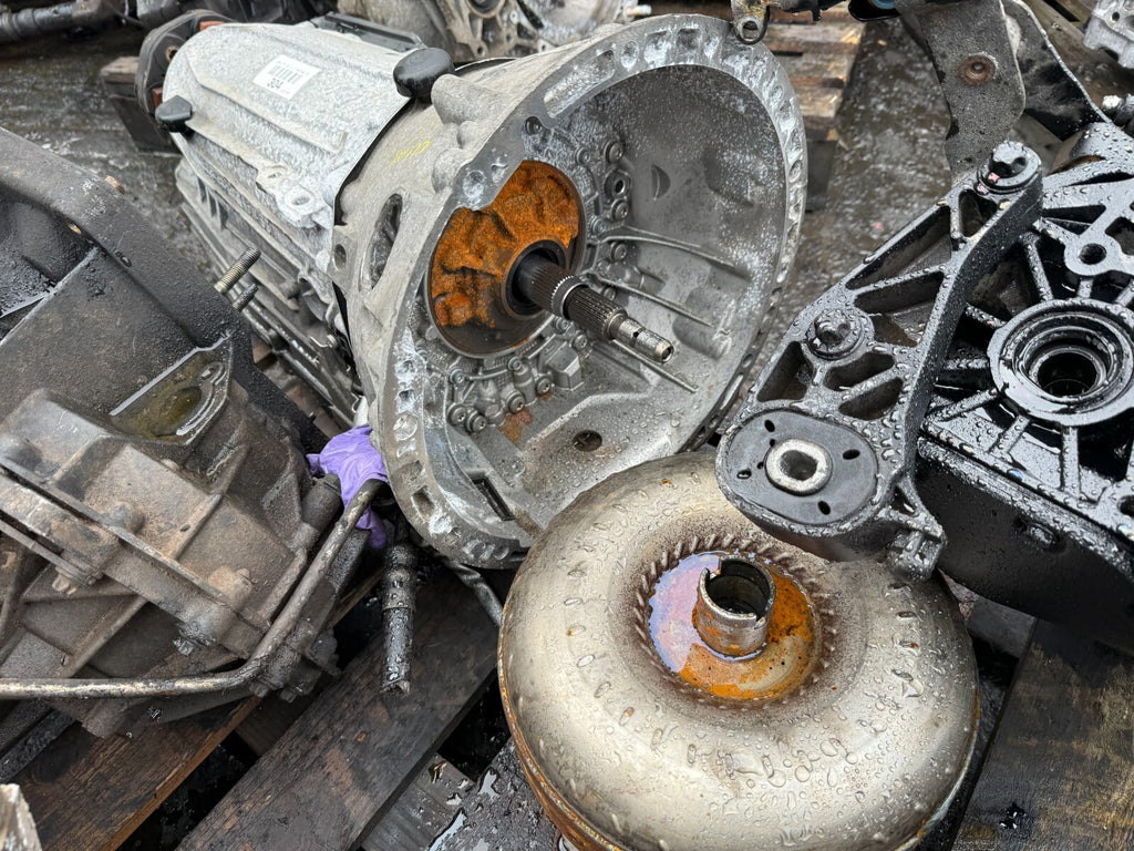 2016 MERCEDES C CLASS W205 2.1 DIESEL AUTOMATIC GEARBOX AUTO 2052705601