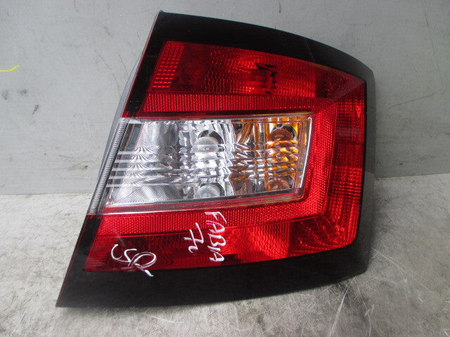SKODA FABIA TYPE NJ 2020 OSR DRIVERS SIDE RIGHT REAR TAILLIGHT