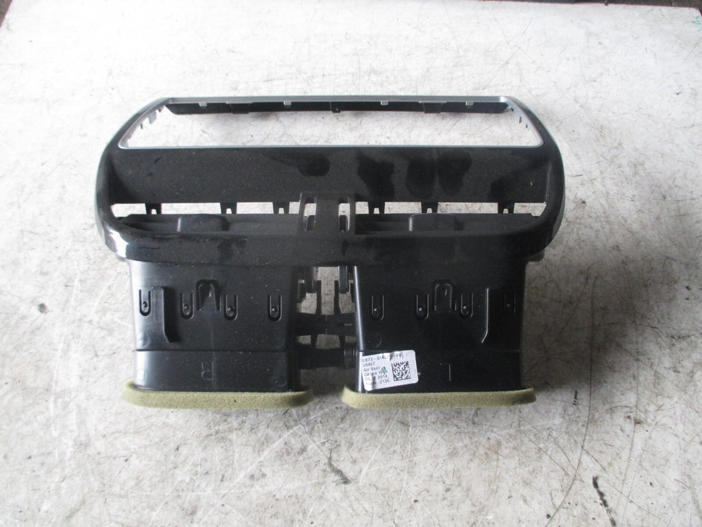 JAGUAR XE 2016 CENTRE AIR VENT WITH TRIM GX73014L21A
