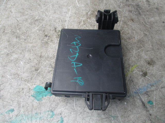 2019 MAZDA 2 MK4 1.5 PETROL COMFORT CONTROL MODULE UNIT D10A675Z0