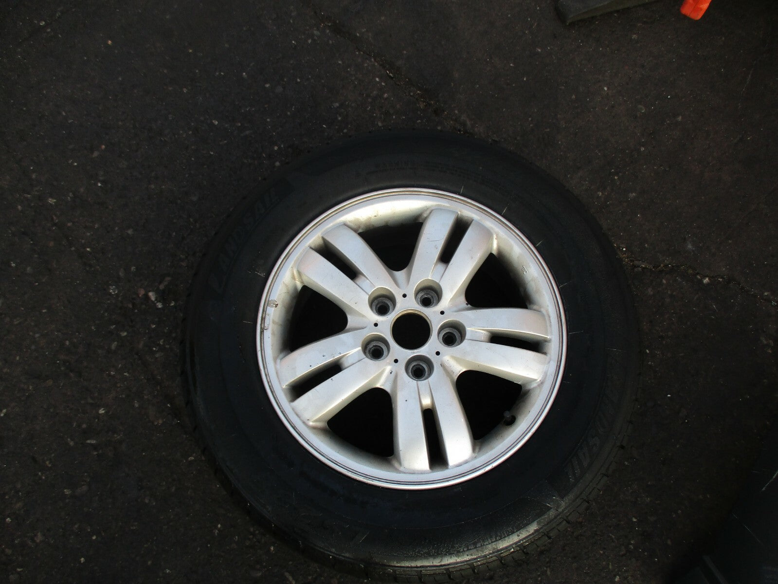 NISSAN QASHQAI J10 MK1 ALLOY WHEEL & TYRE LANDSAIL 5 STUD 16 INCH 215/65 R16