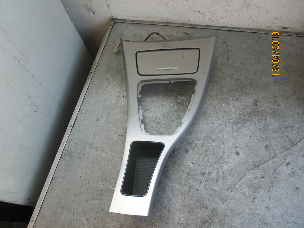 BMW 3 SERIES E90 2007 PLASTIC TRIM SURROUND CENTRE CONSOLE