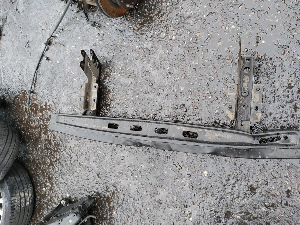 2021 FORD TRANSIT 350 MK8 REAR METAL STEP HAS DAMAGED