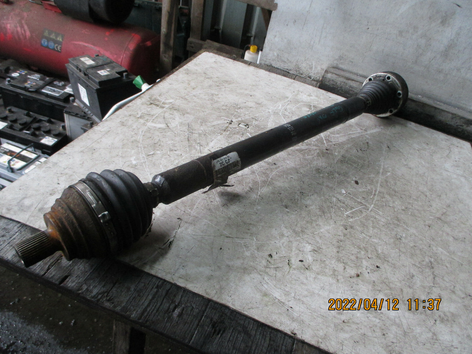 VW VOLKSWAGEN GOLF MK6 2011 1.6 DIESEL OSF DRIVER FRONT DRIVESHAFT 1K0407272CC