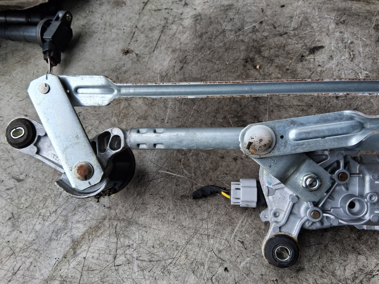 2020 NISSAN QASHQAI J11 MK2 FRONT WINDSCREEN WINDOW MOTOR & LINKAGES