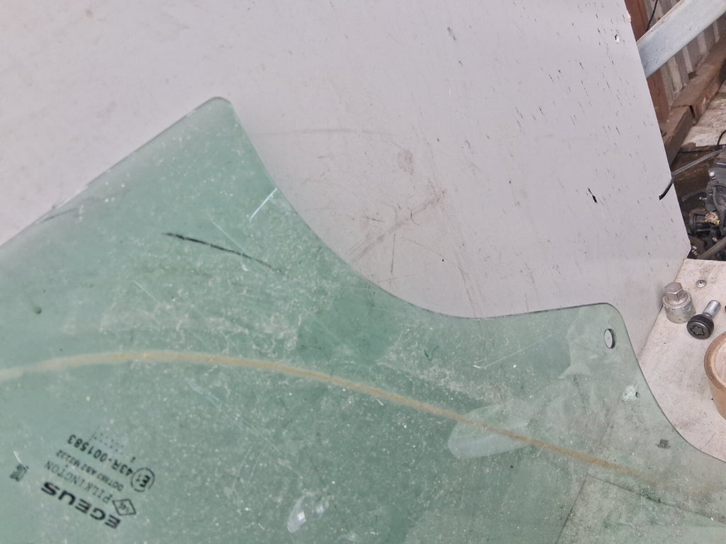 2023 RENAULT MASTER MK3 NSF PASSENGER SIDE FRONT LEFT WINDOW GLASS 43R001583