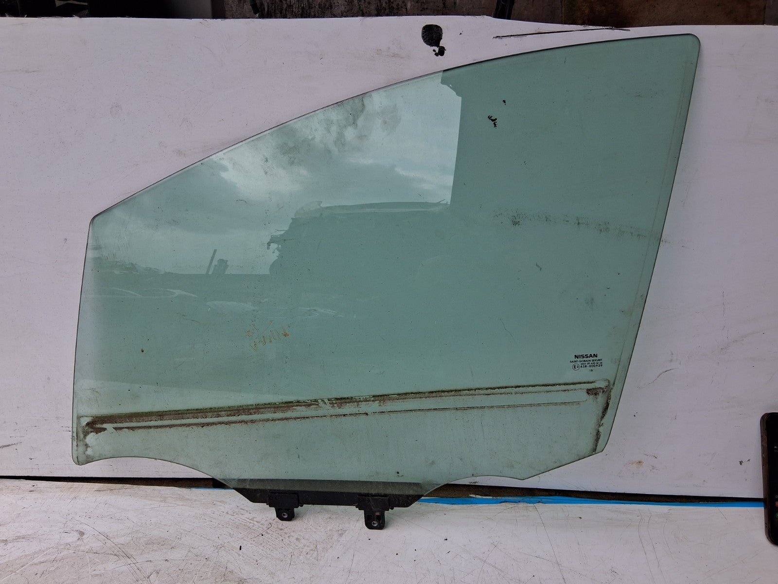 NISSAN MICRA K14 MK4 2017 5 DOOR NSF PASSENGER SIDE FRONT DOOR WINDOW GLASS