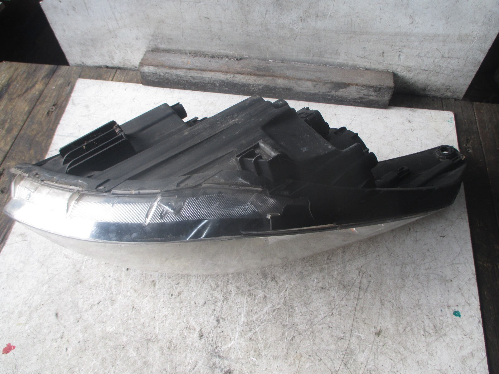 HYUNDAI IX35 2012 OSF DRIVER SIDE FRONT HEADLIGHT 921022Y
