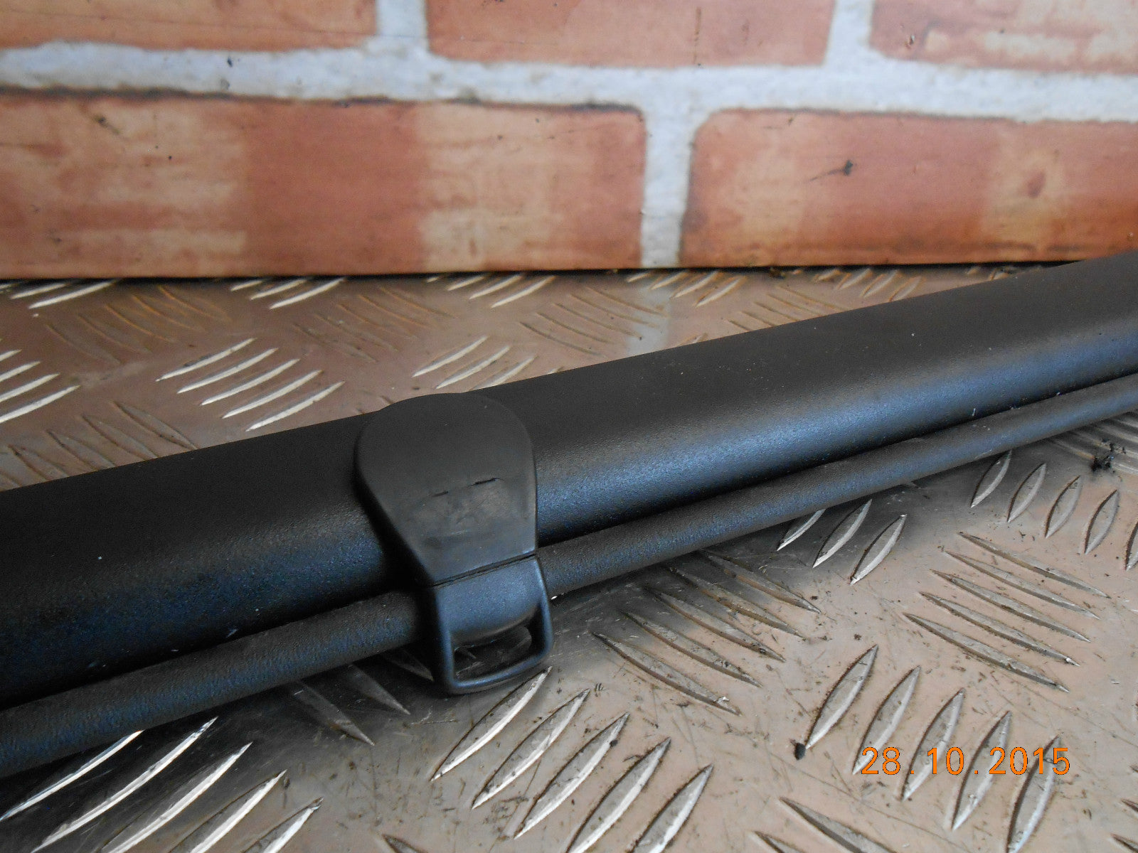 RENAULT ESPACE 2000 BLACK PULL OUT WINDOW SUN SHADE BLIND COVER