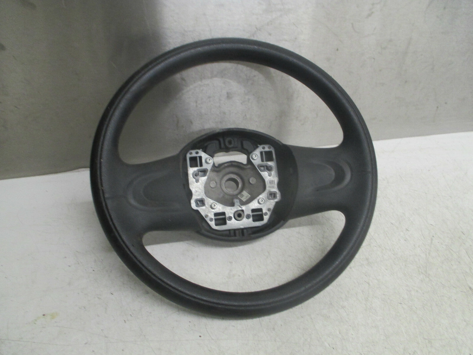BMW MINI COOPER ONE 2010 R56 2 SPOKE STEERING WHEEL