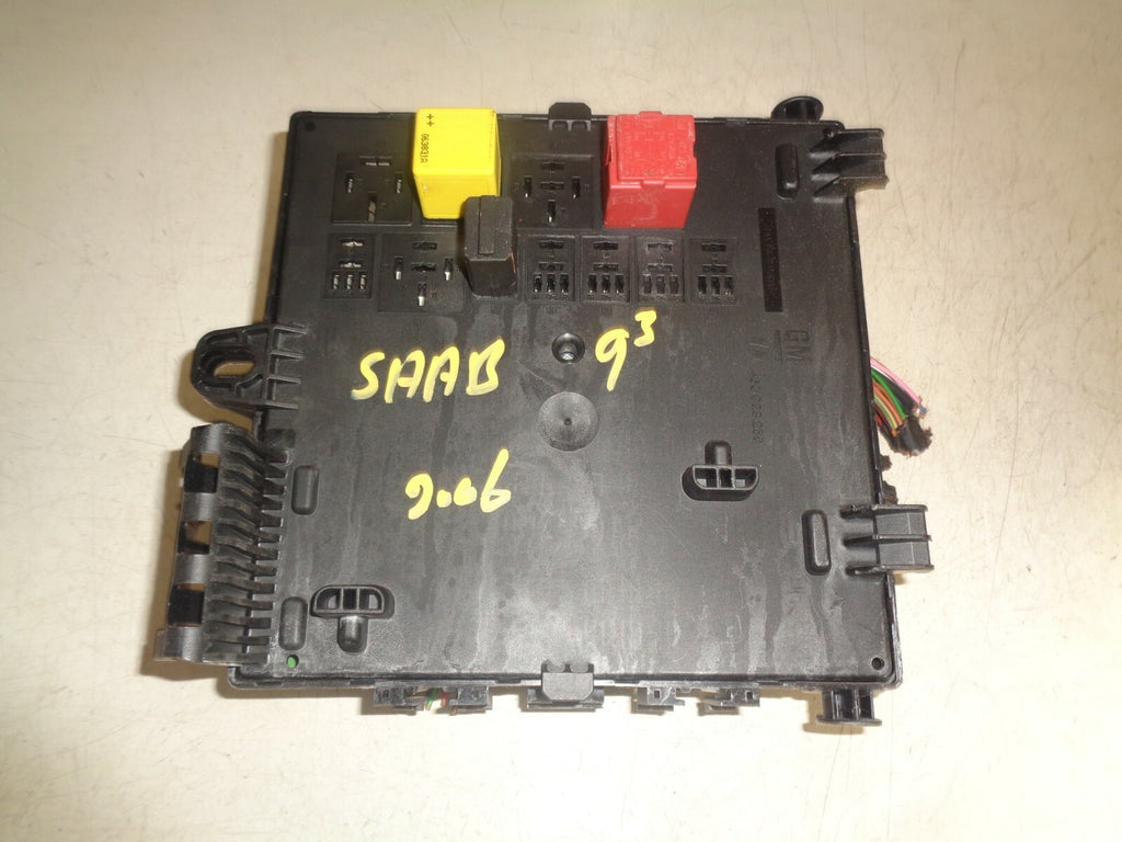 SAAB 9-3 93 VECTOR 2005 INTERIOR FUSE BOX BODY CONTROL MODULE UNIT 460023260