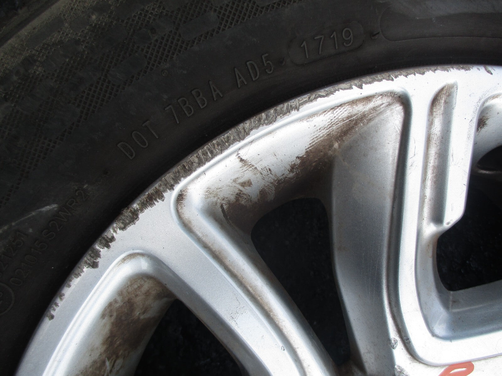 KIA PICANTO MK3 2021 ALLOY WHEEL WITH TYRE 175/65R14