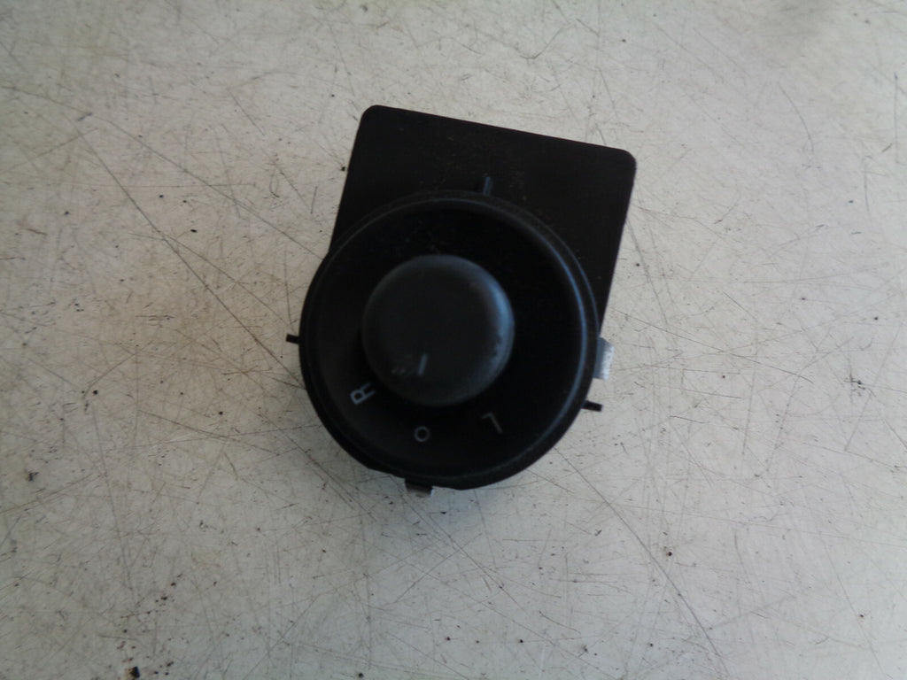 VAUXHALL INSIGNIA A MK1 2010 WING MIRROR CONTROL SWITCHES 13271827