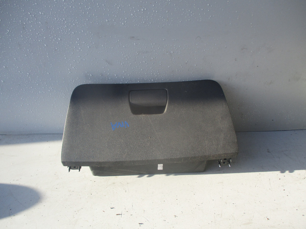 VAUXHALL VIVA 2016 5 DOOR GLOVE BOX COMPARTMENT