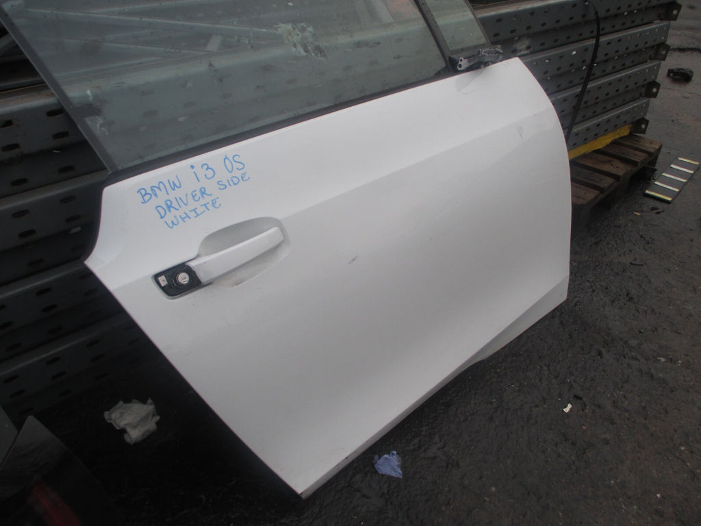 BMW I3 I01 2020 OSF DRIVER SIDE FRONT COMPLETE DOOR WHITE