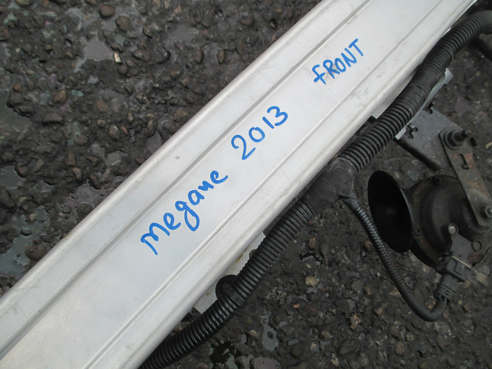 RENAULT MEGANE MK3 2013 FRONT IMPACT REINFORCEMENT CRASH BAR