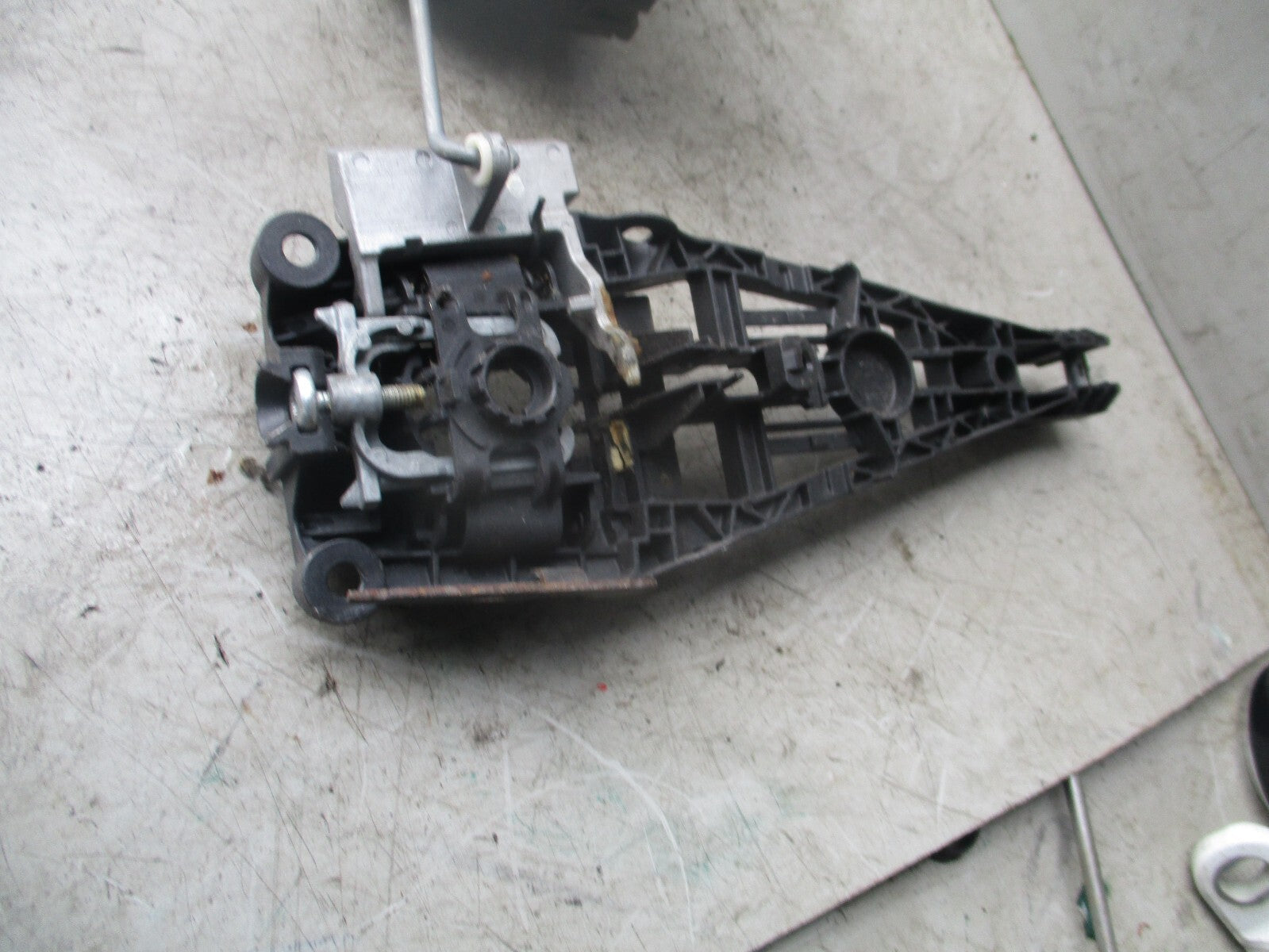 2012 VAUXHALL CORSA E DOOR LOCK MECH 113431839