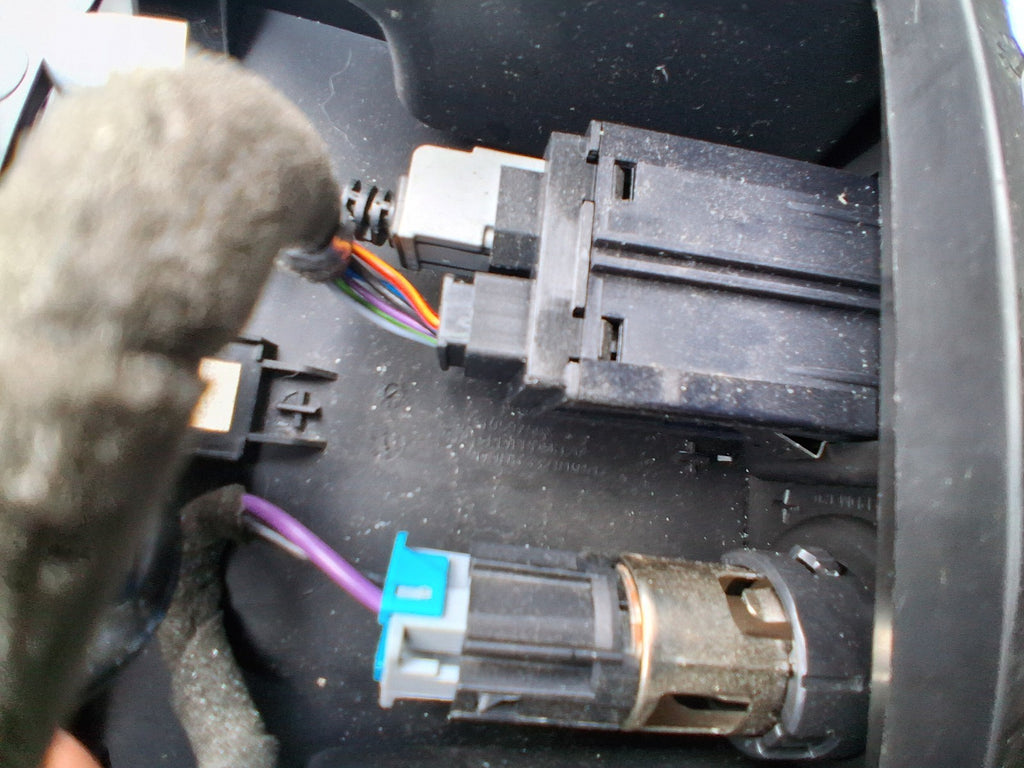 2016 VAUXHALL ZAFIRA C MK3 POWER OUTLET SOCKET USB PORT WITH TRIM PANEL 1059759X