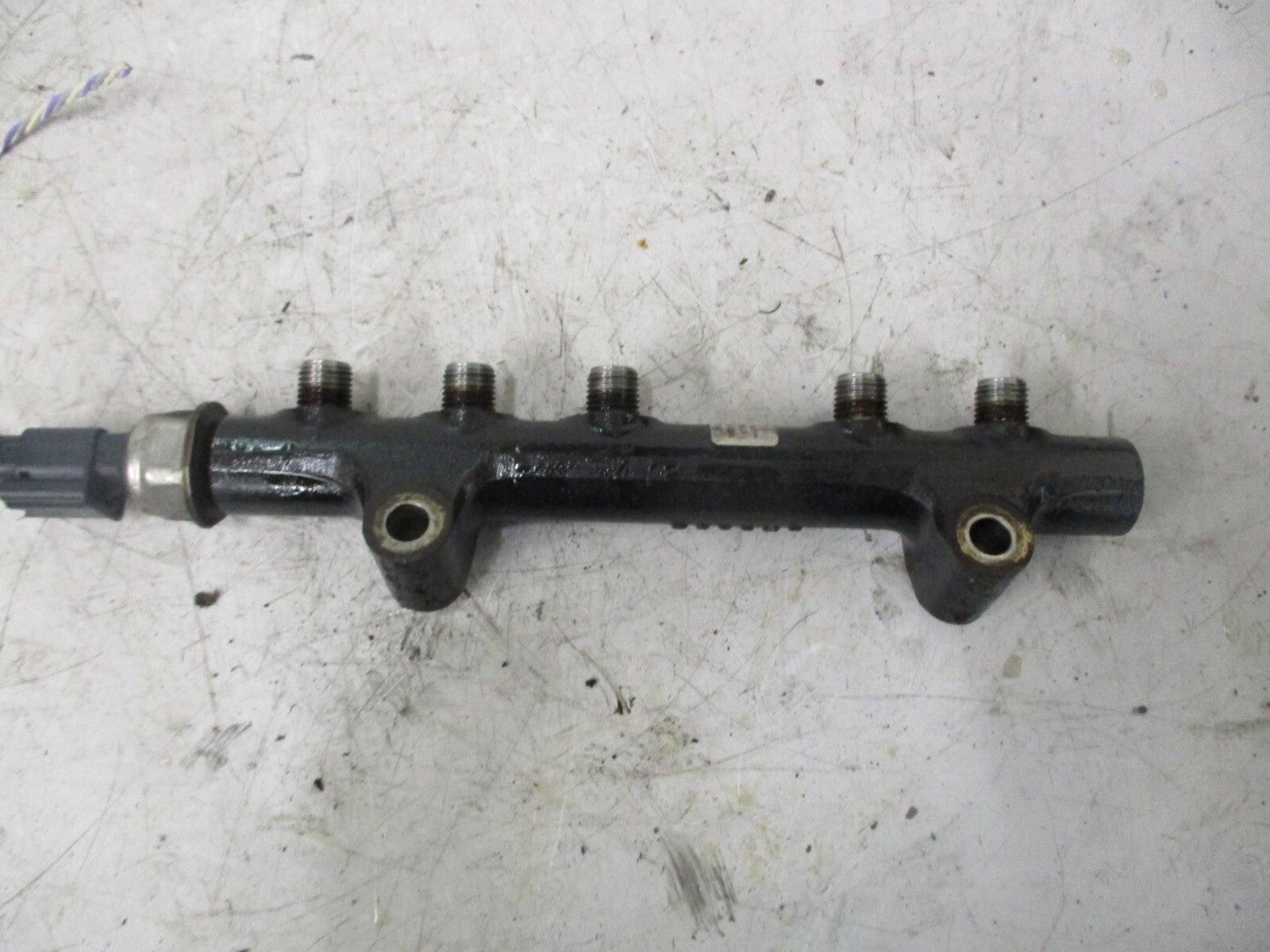 CITROEN C4 PICASSO 2009 1.6 HDI DIESEL MAIN FUEL INJECTOR RAIL 9684753080