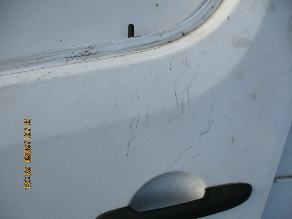 MERCEDES SPRINTER W906 2014 MK2 NSF PASSENGER SIDE FRONT DOOR WHITE DAMAGED
