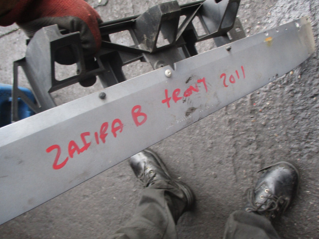 VAUXHALL ZAFIRA B 2007 FRONT CRASH IMPACT REINFORCEMENT BAR