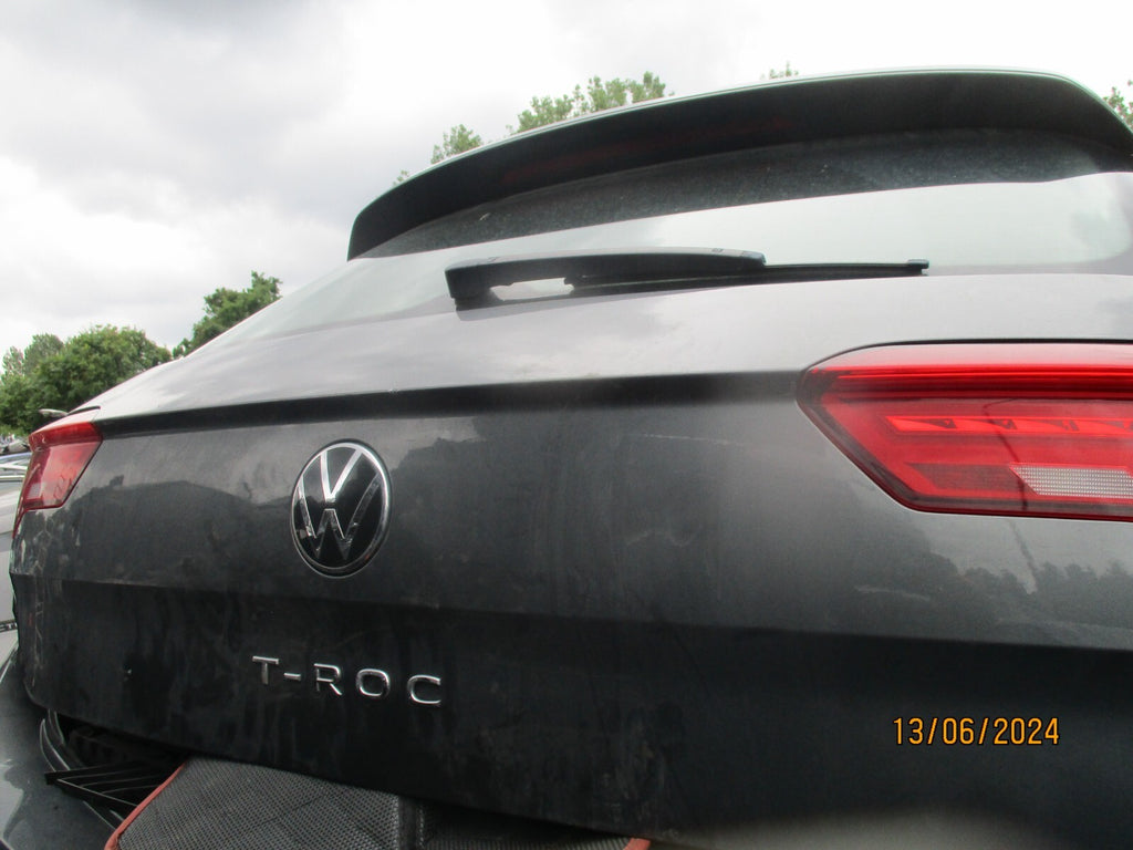 2020 VW VOLKSWAGEN T ROC REAR BARE TAILGATE BOOTLID INDIUM GREY MET DAMAGED