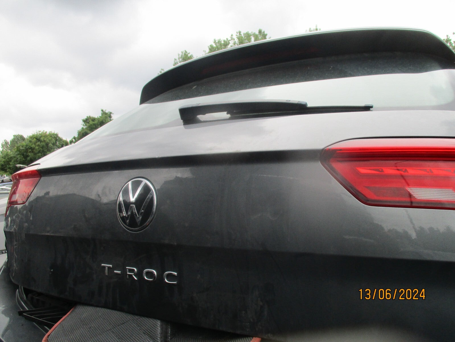 2020 VW VOLKSWAGEN T ROC REAR BARE TAILGATE BOOTLID INDIUM GREY MET DAMAGED