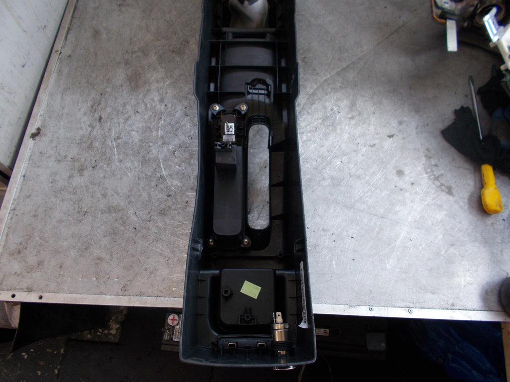 NISSAN NOTE E11 2008 1.4 CENTRE CONSOLE STORAGE COMPARTMENT 969109U010