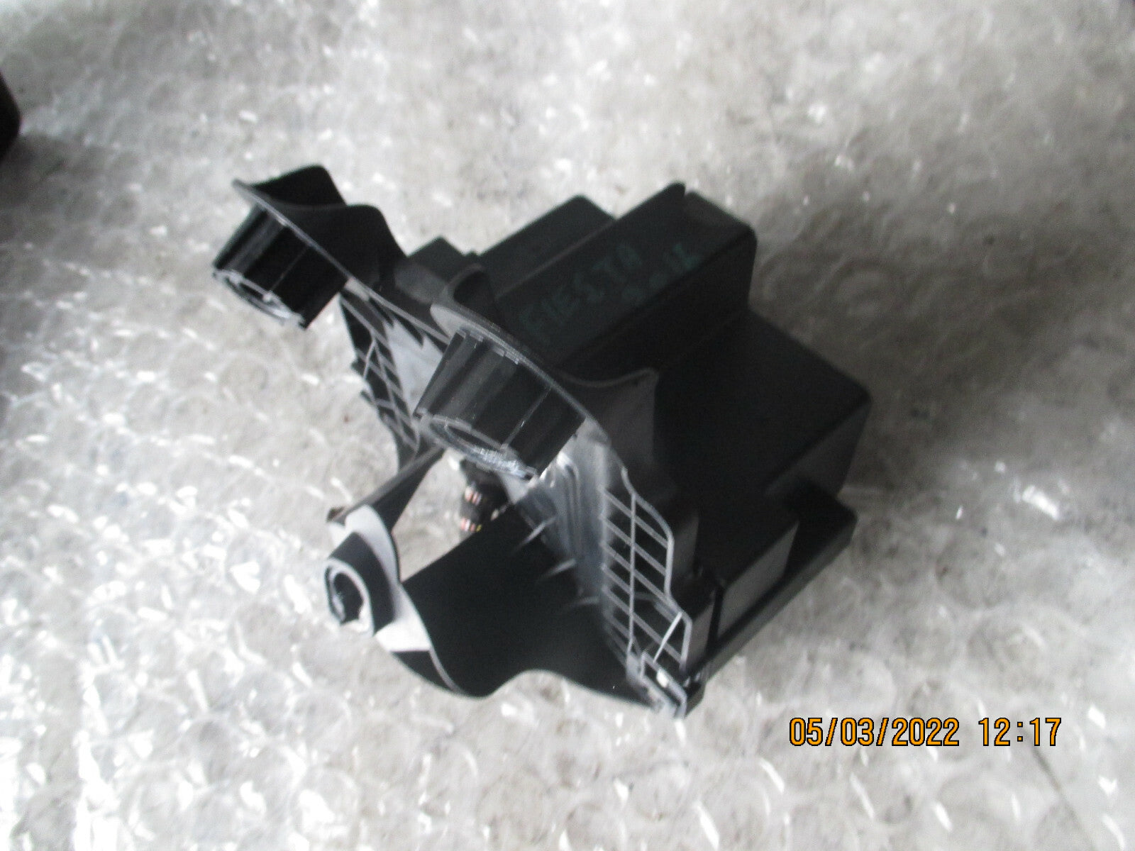 FORD FIESTA 2011 MK7 RELAY FUSE BOX 8V5T14B562ACC