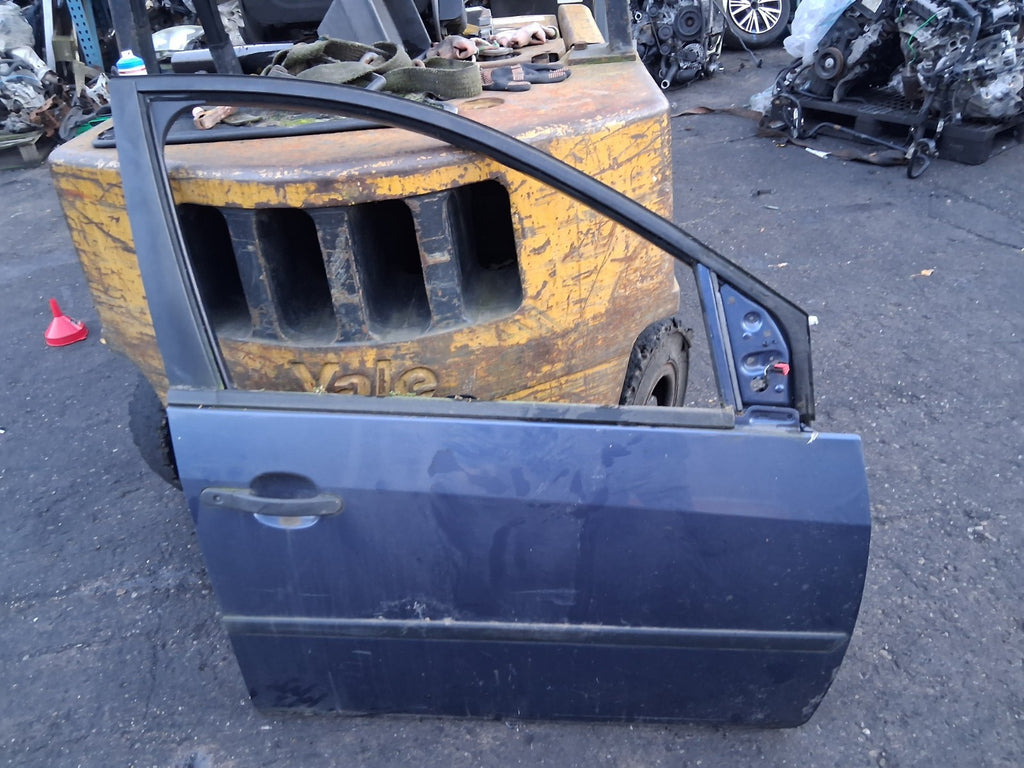 2005 FORD FIESTA MK6 OSF DRIVER SIDE FRONT RIGHT DOOR BLUE