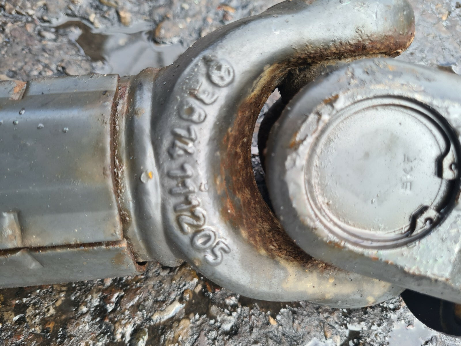 MERCEDES ATEGO 2007 815 DAY PROP SHAFT UJ UNIVERSL JOINT 3814111205