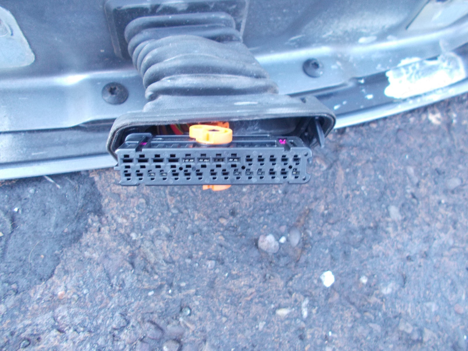 VOLKSWAGEN GOLF PLUS 2009 HATCHBACK NSF PASSENGER SIDE FRONT DOOR GREY