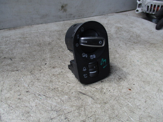 2018 AUDI A1 8X HEADLIGHT CONTROL SWITCH 8X29411531P