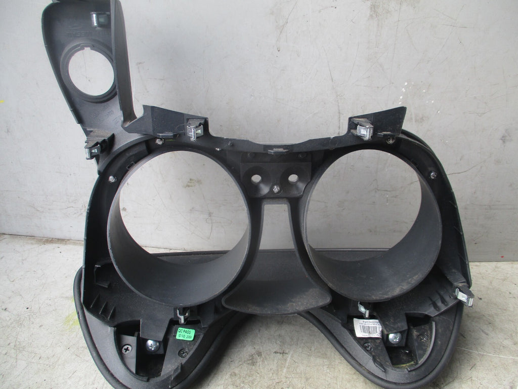 NISSAN JUKE F16 2016 INSTRUMENT CLUSTER SPEEDO METER SURROUND TRIM 682401KG2A