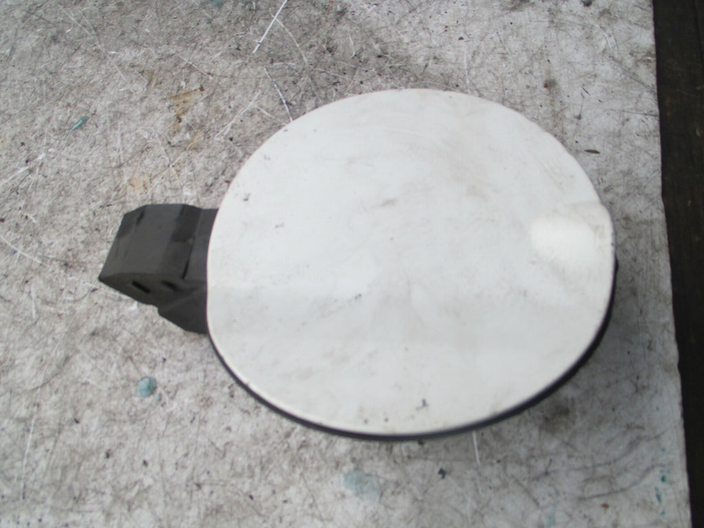 PEUGEOT BIPPER MK1 2015 1.3 DIESEL FUEL FILLER FLAP COVER WHITE