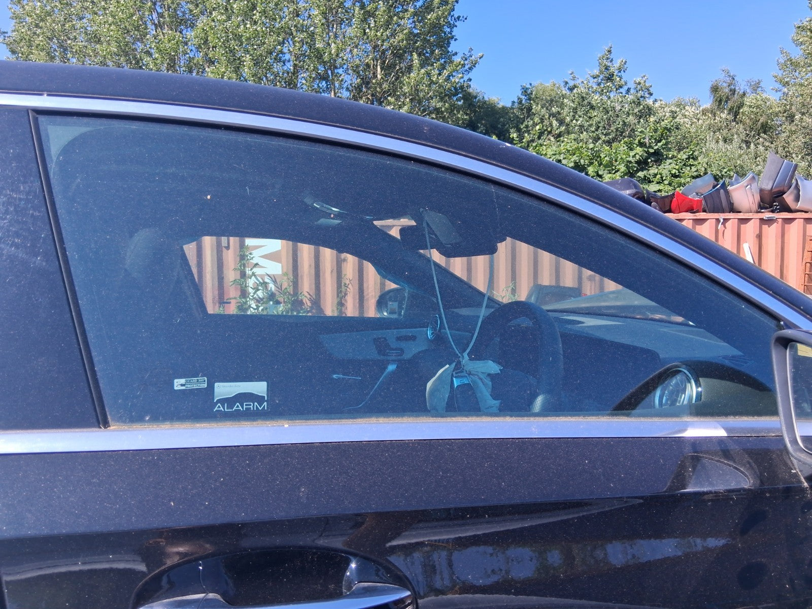 2023 MERCEDES BENZ A CLASS AMG W177 OSF DRIVER FRONT DOOR MAIN WINDOW GLASS