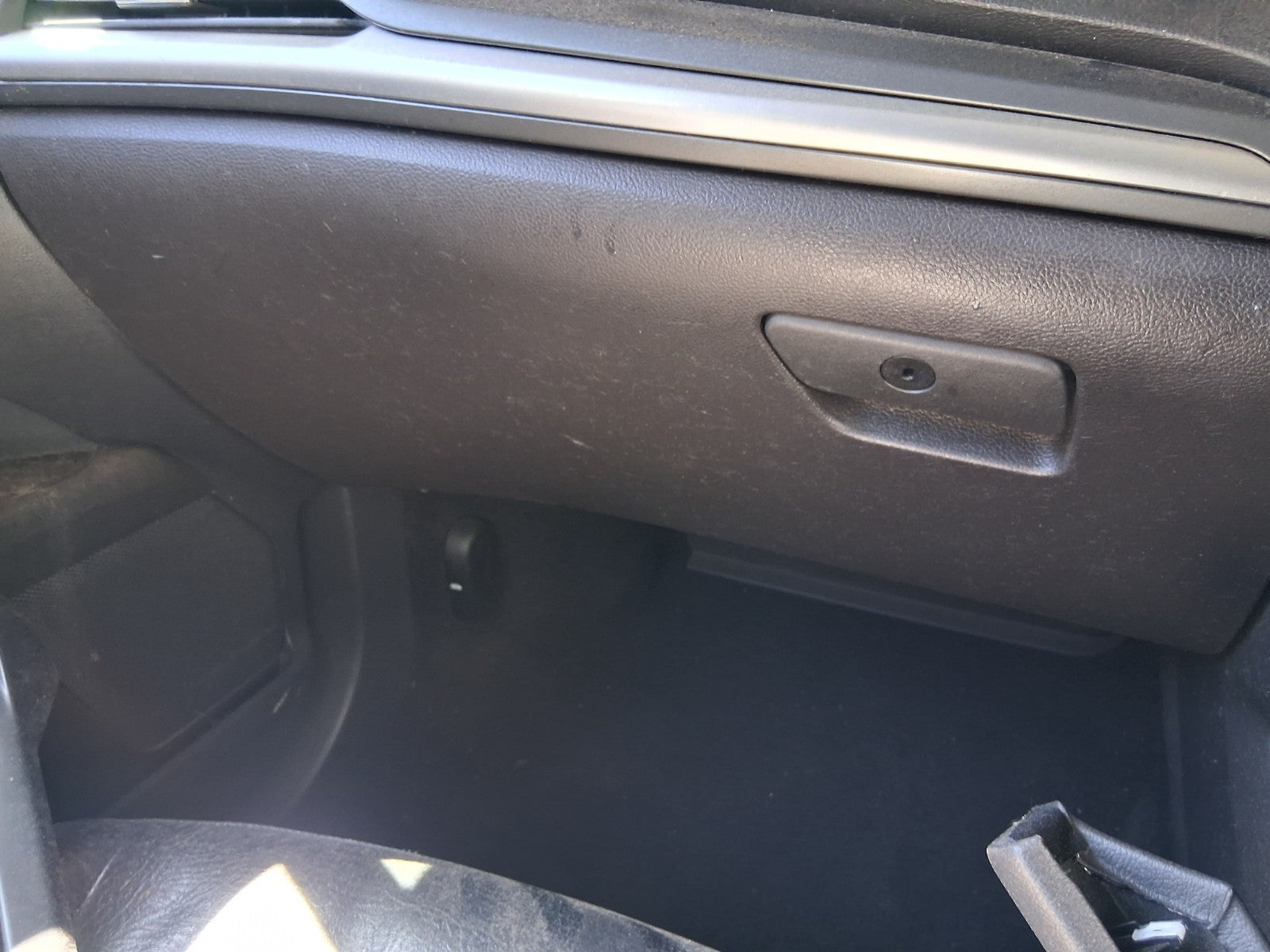 2016 FORD MONDEO MK5 HATCHBACK DASHBOARD GLOVE BOX STORAGE COMPARTMENT