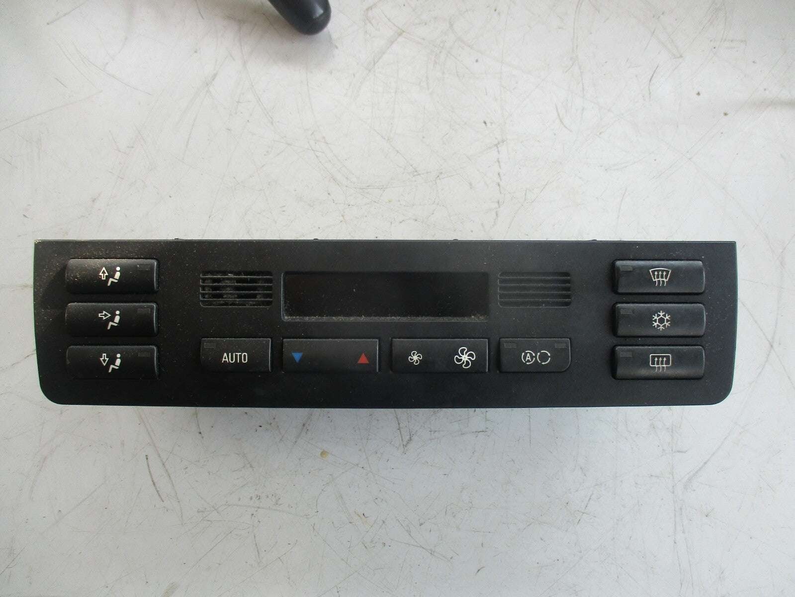 BMW 3 SERIES E46 HEATER CLIMATE CONTROL PANEL SWITCHES 6919784